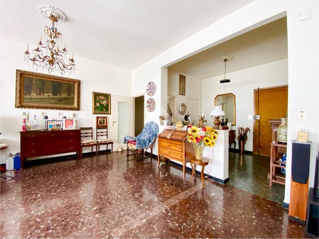 Apartment Piazza Raffaele Rossetti, Genova (neighborhood Foce) - photo 2