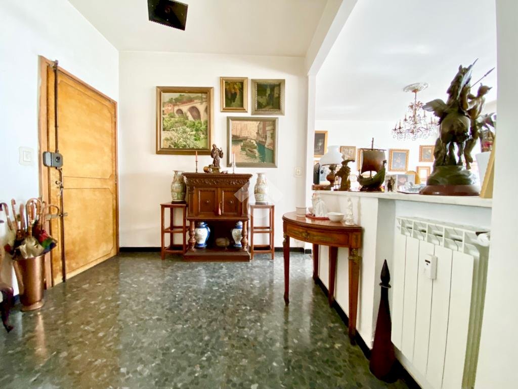 Apartment Piazza Raffaele Rossetti, Genova (neighborhood Foce) - photo 3