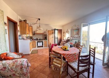 Casa semi indipendente Salita Poggio di Apparizione, Genova (zona Apparizione) - foto 5