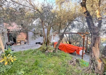 Casa semi indipendente Salita Poggio di Apparizione, Genova (zona Apparizione) - foto 18