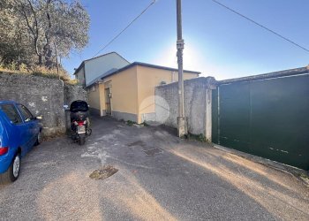 Casa semi indipendente Salita Poggio di Apparizione, Genova (zona Apparizione) - foto 35