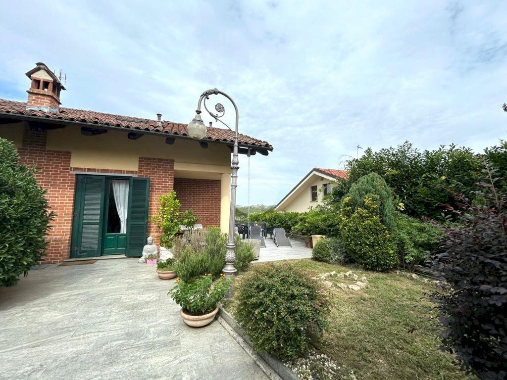 Villa Via Noveiva, Castell'Alfero - photo 1