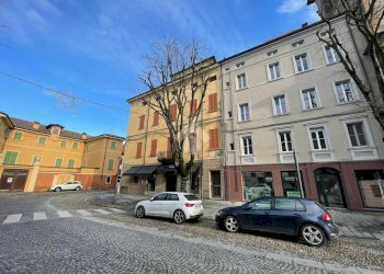 Negozio via garibaldi, Scandiano - foto 16