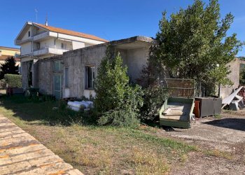 Foto 1 - Capannone Via Adda, Tortoreto - foto 1