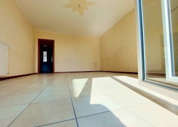 Foto 11 - Trilocale VIA MONTE NEVOSO, Tradate - foto 11