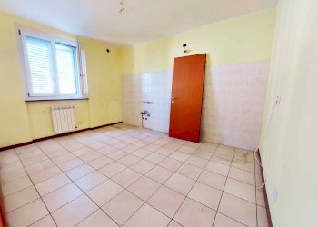 Foto 13 - Trilocale VIA MONTE NEVOSO, Tradate - foto 13