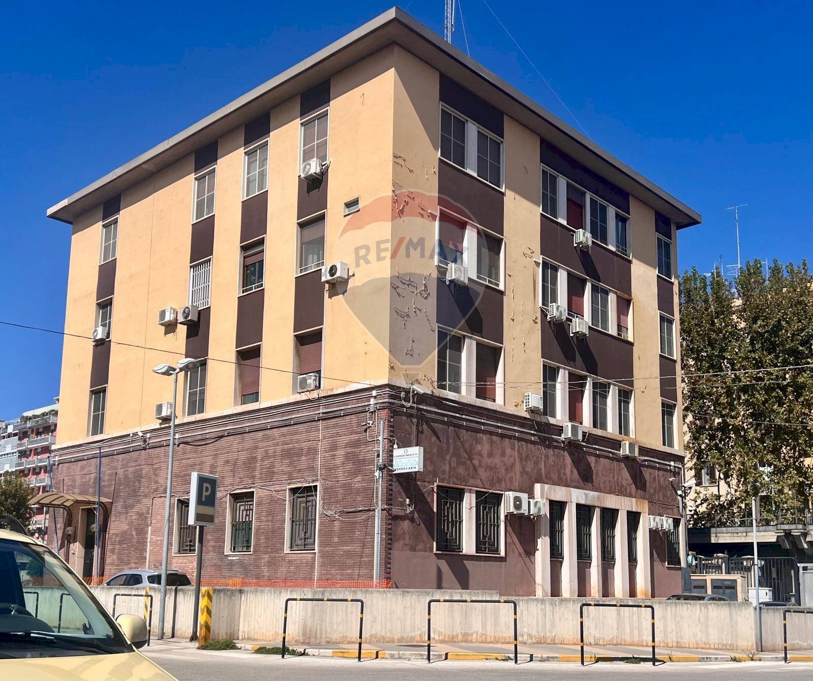 Edificio all\'aperto - Stabile - Palazzo Corso Italia
 
142, Bari - foto 3