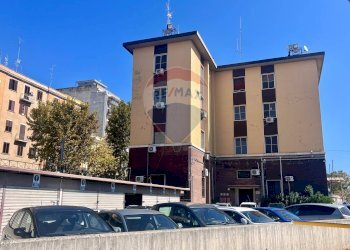 Edificio all\'aperto - Stabile - Palazzo Corso Italia
 
142, Bari - foto 4