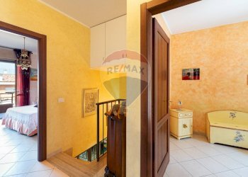 Hall / corridoio - Quadrilocale Via Santa Chiara
 
15, Monterotondo - foto 12