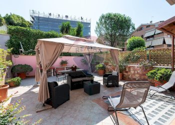 Terrazza - Quadrilocale Via Santa Chiara
 
15, Monterotondo - foto 25