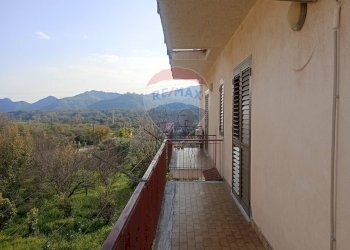 Balcone - Appartamento Via Delle Rose
 
13, Gaggi - foto 12