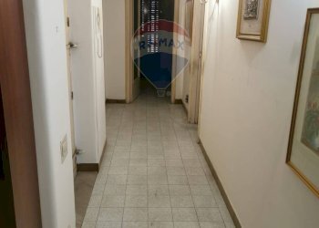 Hall / corridoio - Appartamento Via Battista Grassi
 
11, Catania - foto 14