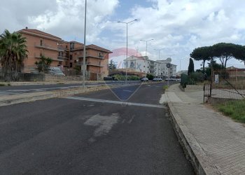 Edificio all\'aperto - Terreno edificabile Via Fisicara
84, Caltagirone - foto 2