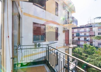 Balcone - Quadrilocale Via Madonna di Fatima
 
26, Gravina di Catania - foto 6