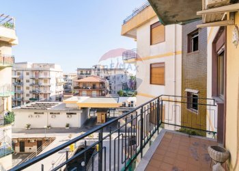 Balcone - Quadrilocale Via Madonna di Fatima
 
26, Gravina di Catania - foto 33