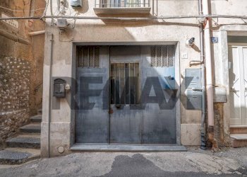 Edificio all\'aperto - Casa indipendente Via d'Anna
 
2, Caltagirone - foto 22