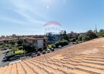 Edificio all\'aperto - Villa Bifamiliare via passo gravina
 
253, Catania - foto 32