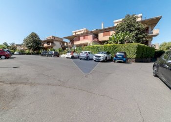 Edificio all\'aperto - Villa Bifamiliare via passo gravina
 
253, Catania - foto 38