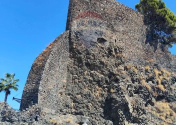 Vista delle montagne - Casa indipendente Vico Anfora
 
4/5, Aci Castello - foto 22
