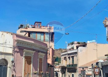 Edificio all\'aperto - Casa indipendente Vico Anfora
 
4/5, Aci Castello - foto 24