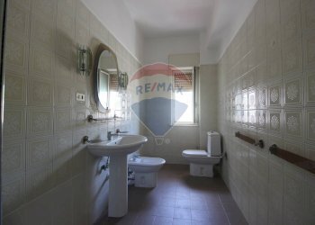 Bagno - Attico Strada Statale 114
 
KM 3, 5, Messina - foto 29