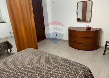 Camera / camera da letto - Villa Via Piersanti Mattarella
 
12, Piedimonte Etneo - foto 7