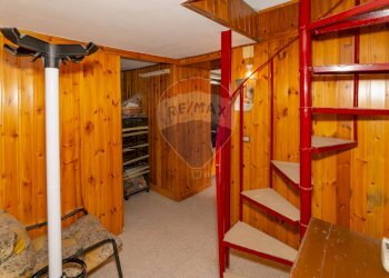 Scale - Casa indipendente PIAZZA ARMANDO DIAZ
 
7, Paterno - foto 20