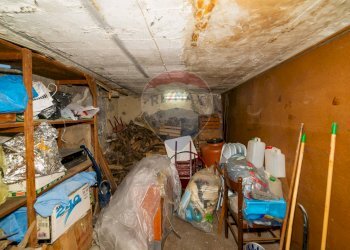 Dispensa di stoccaggio - Casa indipendente PIAZZA ARMANDO DIAZ
 
7, Paterno - foto 23