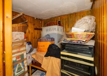 Dispensa di stoccaggio - Casa indipendente PIAZZA ARMANDO DIAZ
 
7, Paterno - foto 24