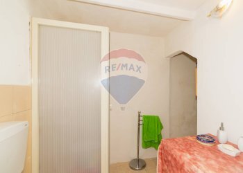 Camera / camera da letto - Casa indipendente PIAZZA ARMANDO DIAZ
 
7, Paterno - foto 27