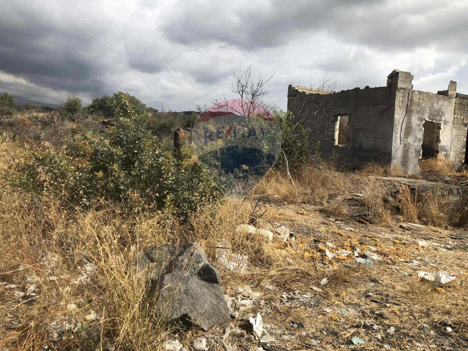 Vista delle montagne - Rustico contrada carcarazza
 
sn, Camporotondo Etneo - foto 2