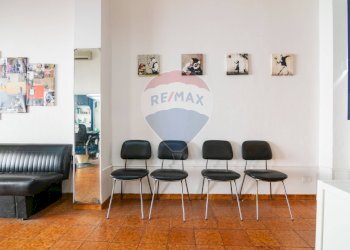Sala da pranzo - Negozio Via Roma
 
194, San Giovanni la Punta - foto 6