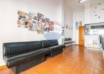 Soggiorno - Negozio Via Roma
 
194, San Giovanni la Punta - foto 16