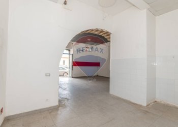 Stanza vuota - Commercial Premises Via Roma
 
120, Caltagirone - photo 5
