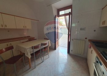 Cucina - Bilocale Via Ugo Foscolo
 
71, Bari - foto 8