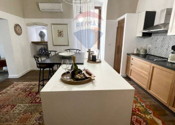 Cucina - Casa indipendente Via Regina Margherita
11, Turi - foto 5