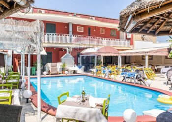 Piscina - Hotel Via Quintino Pisanò
 
18, Nardò - foto 1