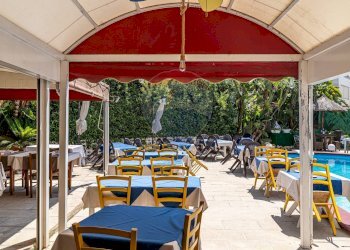 Terrazza - Hotel Via Quintino Pisanò
 
18, Nardò - foto 14