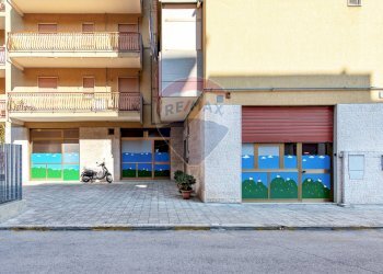 Foto 4 - Locale Commerciale Via Cornole di Ruccia
54, Modugno - foto 4