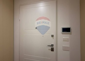 Dettagli - Trilocale Via Alfredo Giovine
73, Bari - foto 10