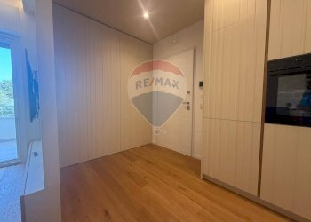 Stanza vuota - Trilocale Via Alfredo Giovine
73, Bari - foto 11