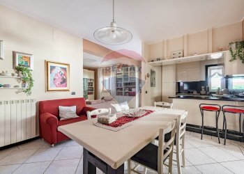 Sala da pranzo - Villa Generale Palmiotti
 
41/C, Bitetto - photo 13