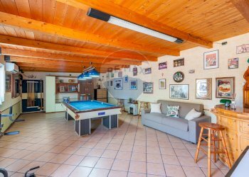 Sala da pranzo - Villa Generale Palmiotti
 
41/C, Bitetto - photo 33