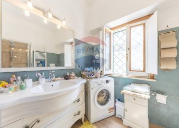 Bagno - Villa Via Madonna degli Angeli
 
40, Velletri - photo 20