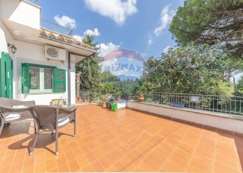 Terrazza - Villa Via Madonna degli Angeli
 
40, Velletri - photo 21