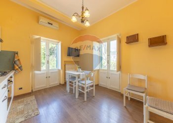 Sala da pranzo - Villa Via Madonna degli Angeli
 
40, Velletri - photo 27