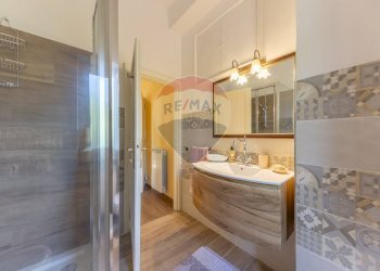 Bagno - Villa Via Madonna degli Angeli
 
40, Velletri - photo 34