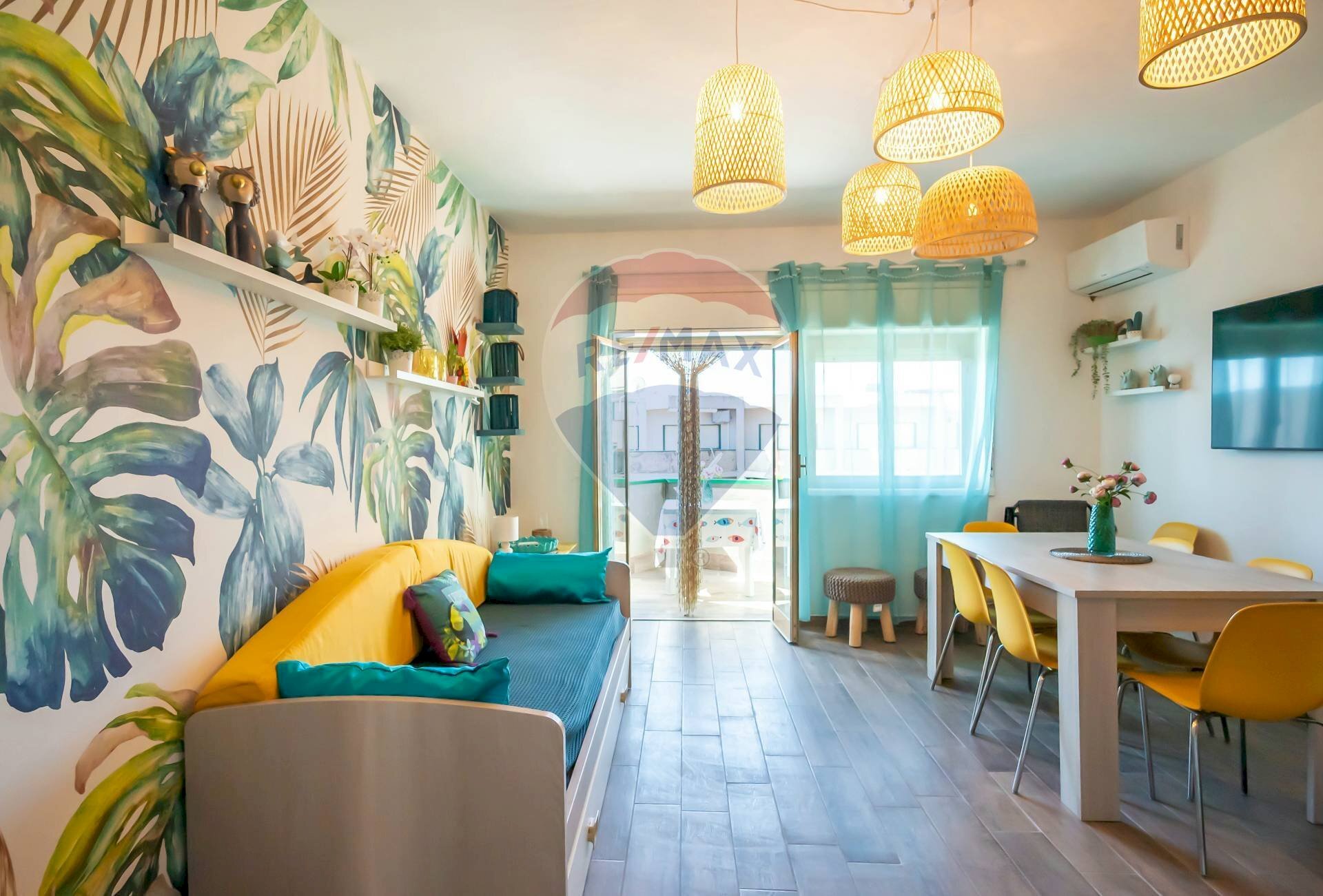 Sala da pranzo - Bilocale via Amerigo Vespucci
 
20, Roccalumera - foto 1