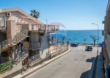 Vista dell\'acqua - Bilocale via Amerigo Vespucci
 
20, Roccalumera - foto 13