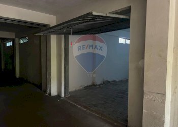 Parcheggio - Box Via Sottotenente Vincenzo Barbagallo
 
75, Acireale - foto 2